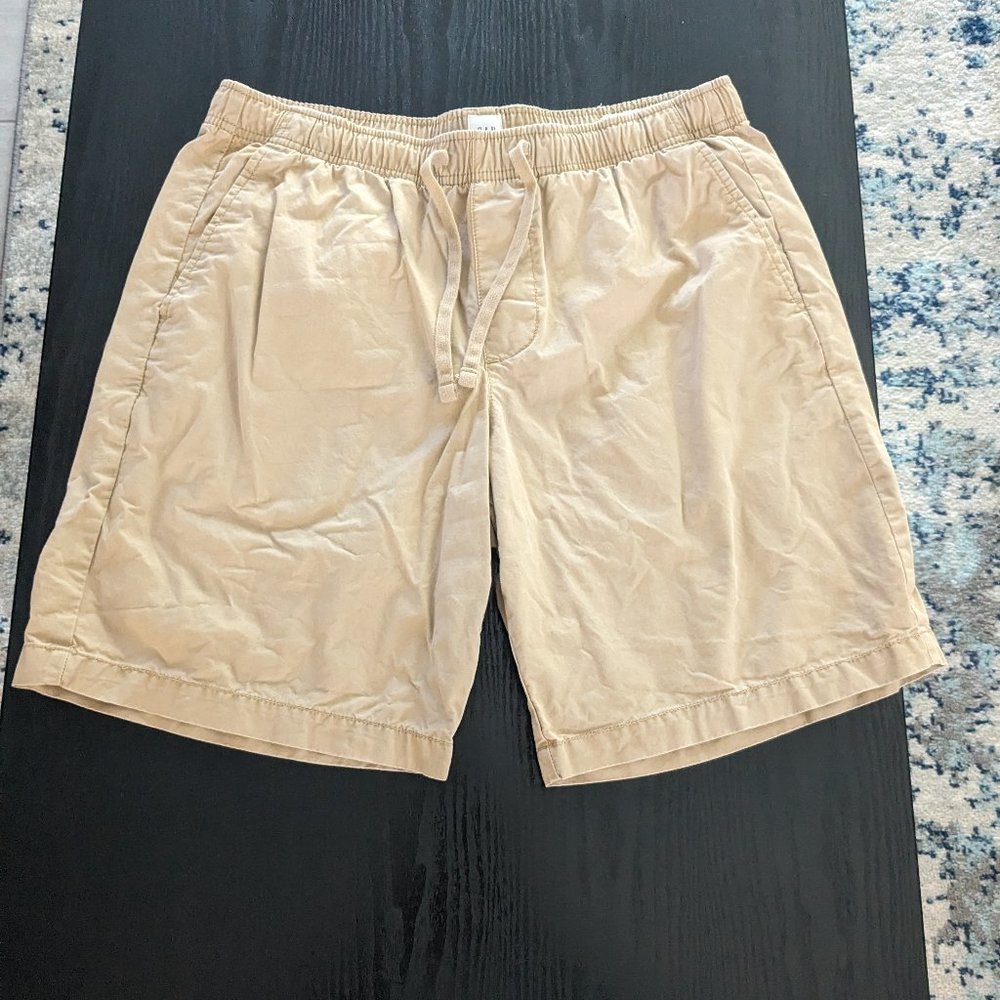 Gap Shorts - Easy Short - Medium / 9" inseam